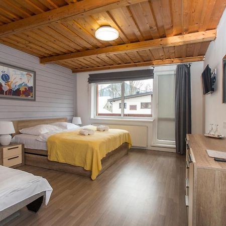 Guesthouse Yes In Bodice Ngoại thất bức ảnh