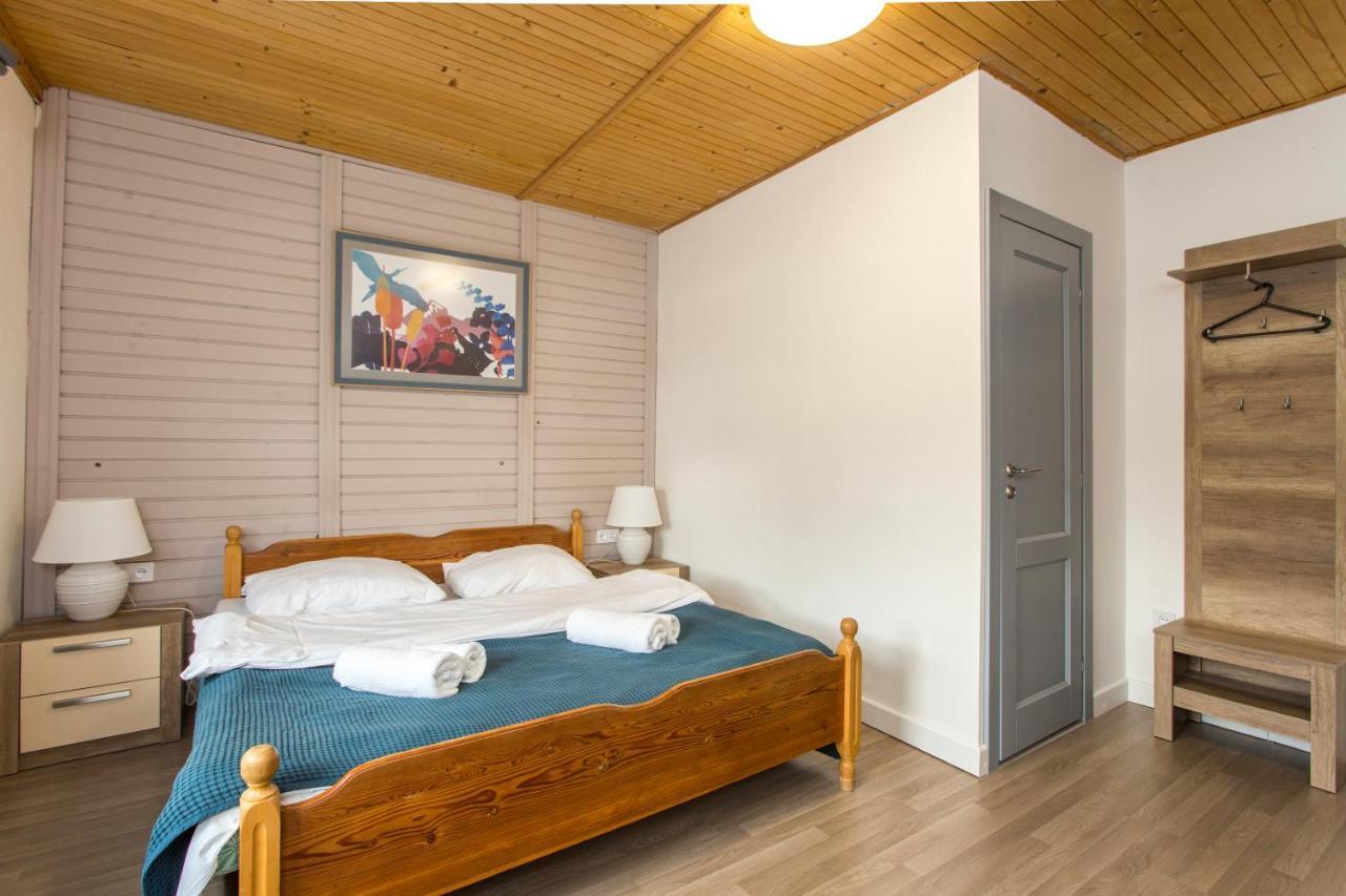 Guesthouse Yes In Bodice Ngoại thất bức ảnh